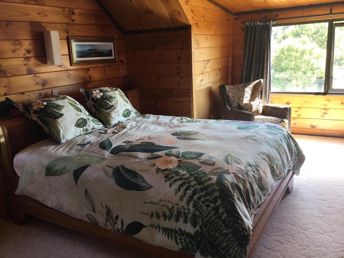 Norfolk Gardens Bed And Breakfast Te Kopuru Bagian luar foto